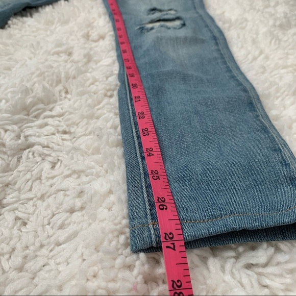 Levi's 711 Light Wash Mid Ride Straight Leg Denim Sz 25 - Picture 10 of 11